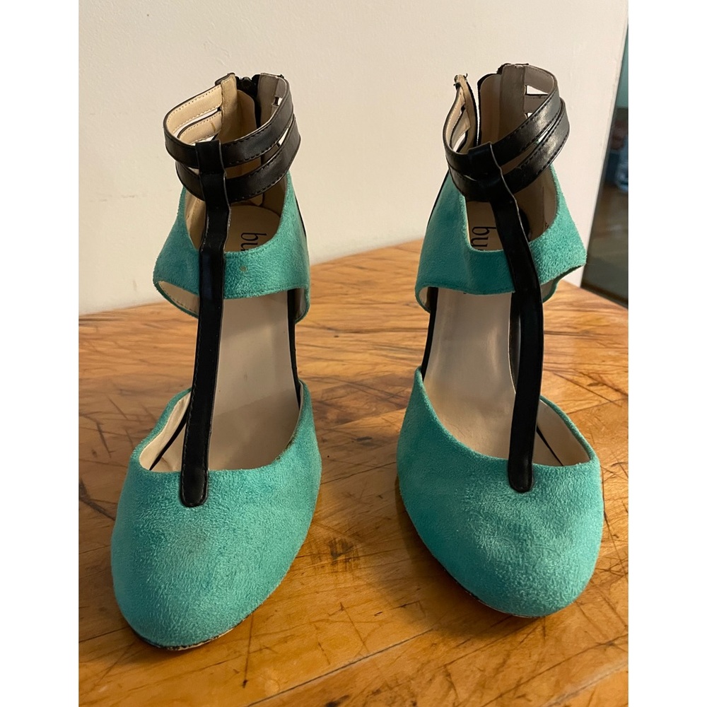 bucco heels
